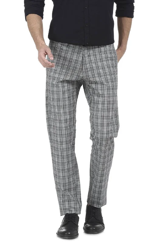 Tapered Fit Checks Trouser